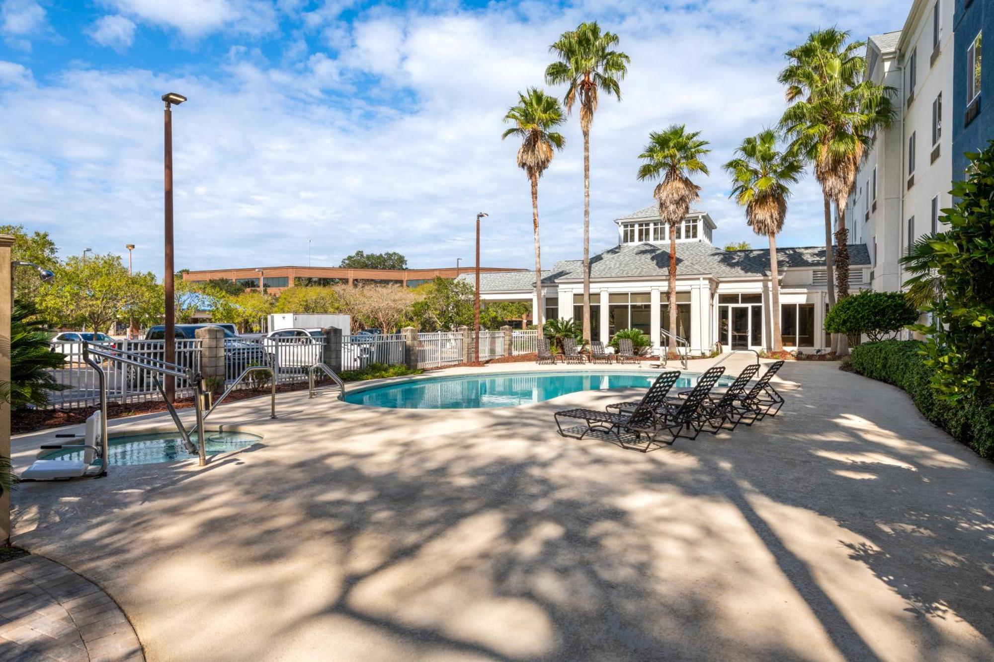 Hilton Garden Inn Tallahassee Kültér fotó